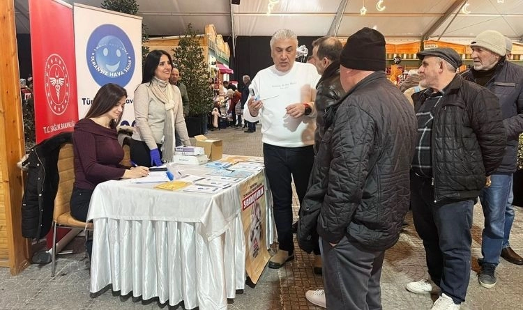 Ramazan Çadırında Sigara Bırakma Standı Kuruldu: Bilgilendirme Var, Hekim Yok